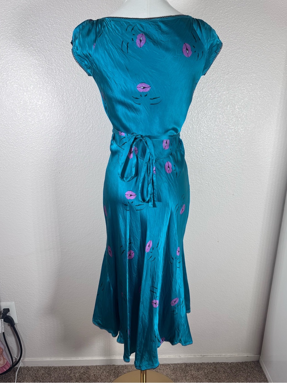 Betsey Johnson Vintage Teal Satin Midi Marylin Monroe Dress - Picture 5 of 9